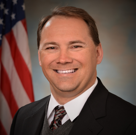 Headshot of Bryan Reynolds 